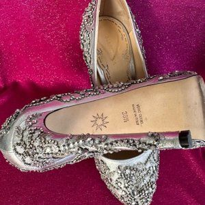 Marchesa Silver Crystal Pumps! Size 8.5